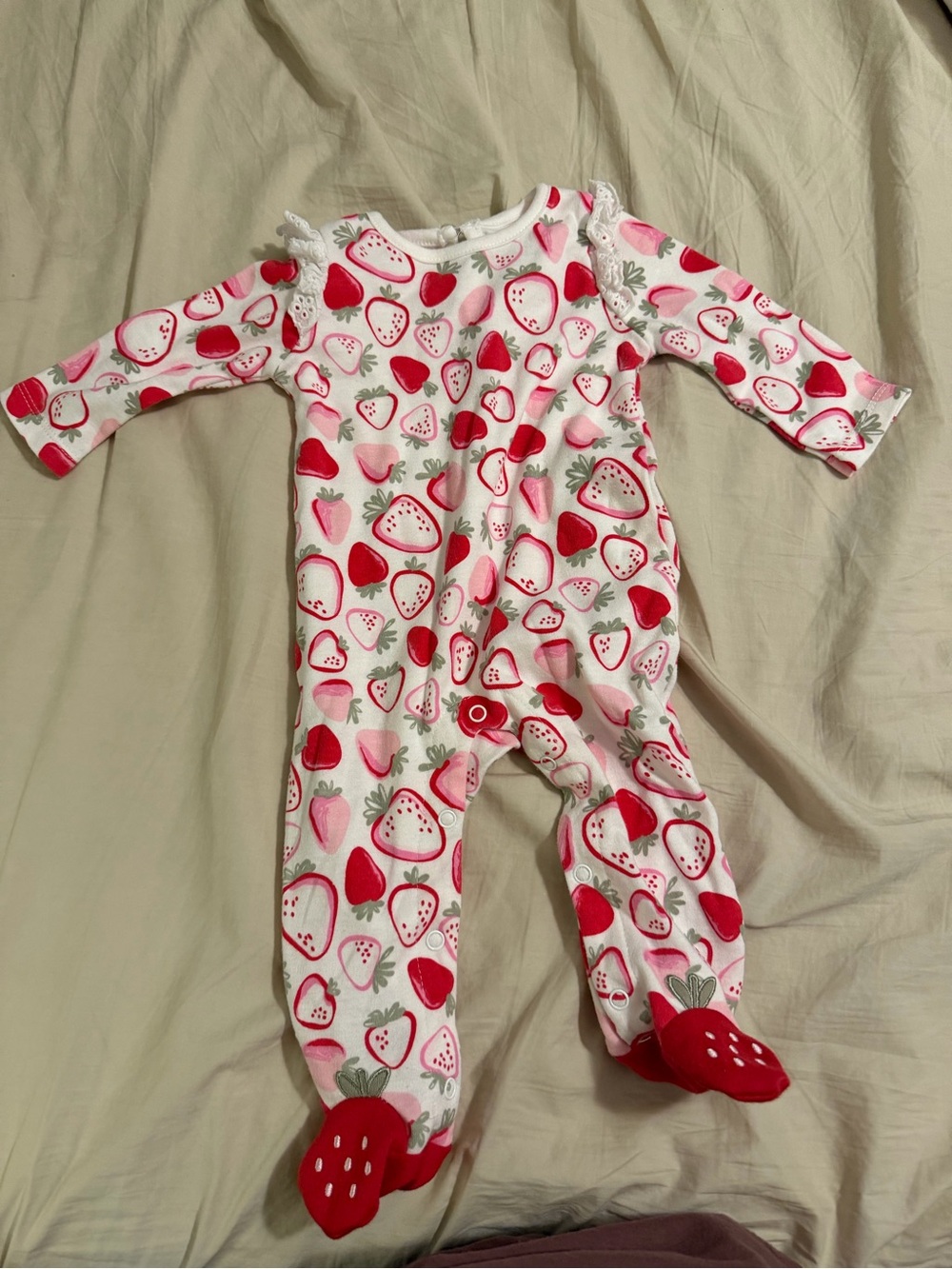 Source Unknown Strawberry Print Footed One-Piece - Pink & Red